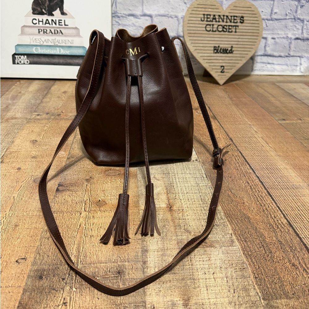 Jon Hart rare HTF dark brown Leather Bucket Bag with Tassels